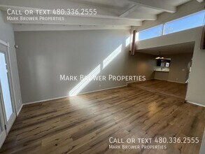 3229 S Fairfield Dr in Tempe, AZ - Building Photo - Building Photo