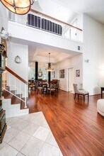 18731 Hatteras St in Los Angeles, CA - Building Photo - Building Photo
