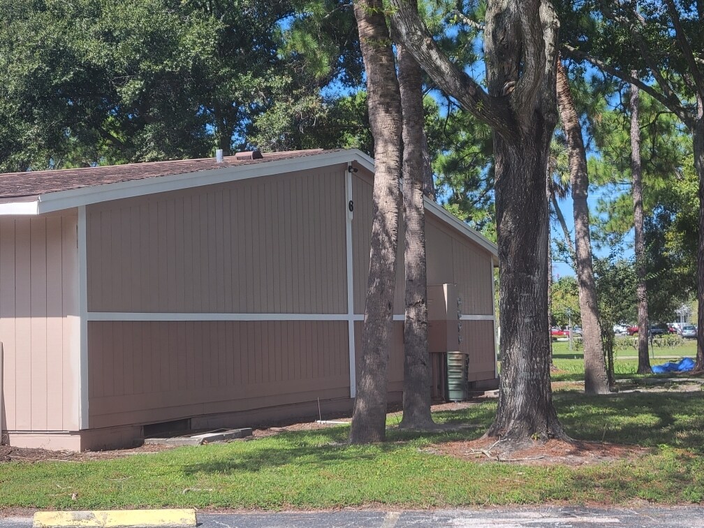 Apollo Beach Villa Apartments in Apollo Beach, FL