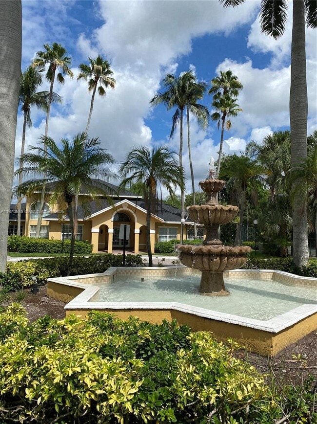 4055 W McNab Rd in Pompano Beach, FL - Building Photo - Building Photo
