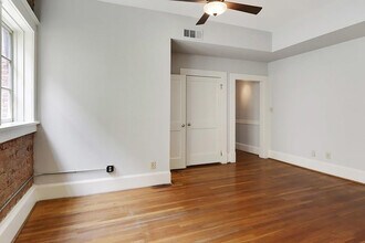 229 Ponce De Leon Ave NE in Atlanta, GA - Building Photo - Building Photo