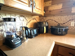 5738 Vermillion Bluffs Dr in Colorado Springs, CO - Building Photo - Building Photo