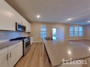 427 Wind Dance Dr in Lebanon, TN - Building Photo - Building Photo