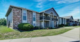 Fairway Hills Apartments in Leavenworth, KS - Building Photo