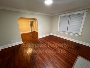 923 Garland St in Memphis, TN - Building Photo - Building Photo