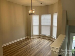 6366 Royal Celadon Way in Charlotte, NC - Foto de edificio - Building Photo
