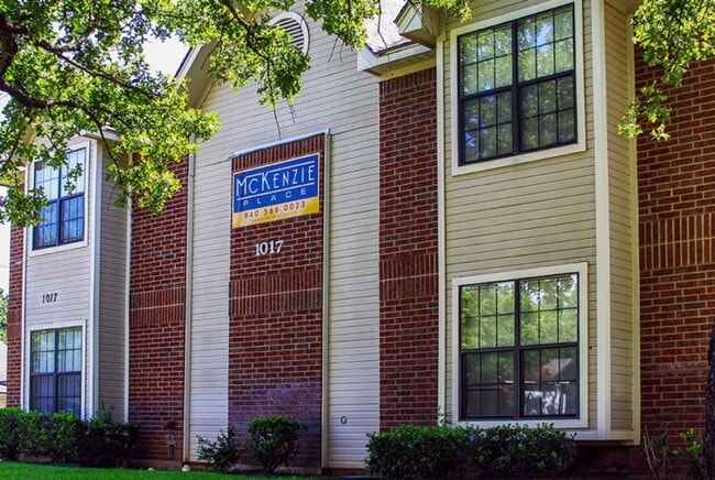 1408 Margie St in Denton, TX - Building Photo - Building Photo