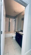 4706 Seeley St in Kissimmee, FL - Building Photo - Building Photo