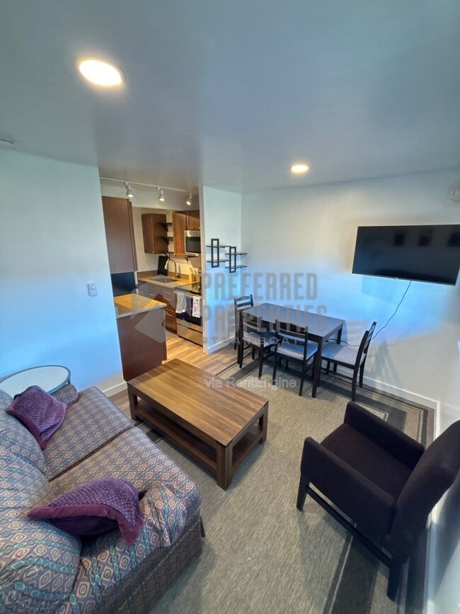 3295 Apres Ski Way in Steamboat Springs, CO - Building Photo - Building Photo