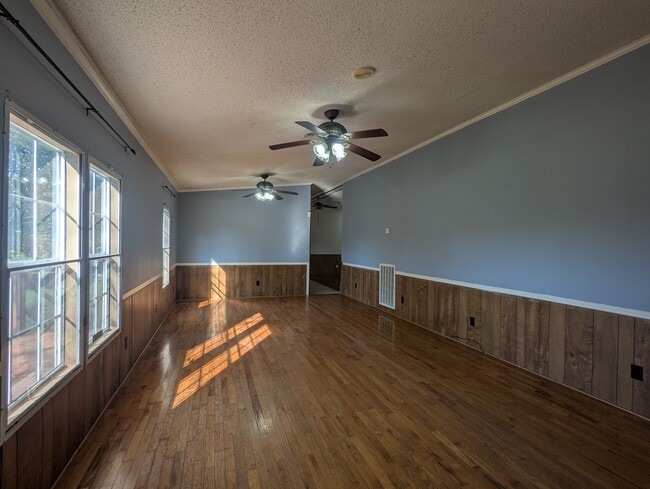 13105 Central Pike in Mount Juliet, TN - Building Photo - Building Photo
