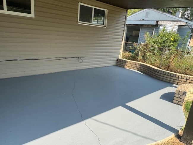 1608 Parklane Dr in Sauget, IL - Building Photo - Building Photo