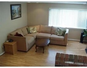 3 Treetop Park in Westborough, MA - Building Photo - Building Photo