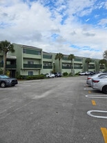 8917 NW 28th Dr in Coral Springs, FL - Building Photo