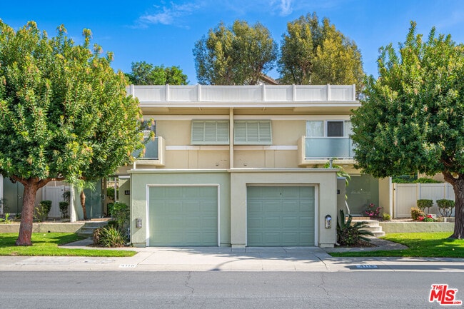 property at 4118 Del Mar Ave