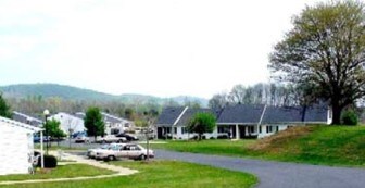 Meadow Run Apartments - 65+ senior community in Gordonsville, VA - Building Photo