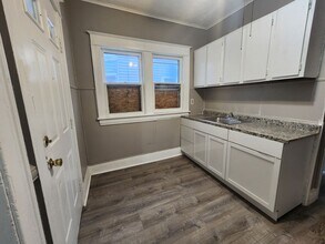 29 Fernwood Ave in Rochester, NY - Building Photo - Building Photo