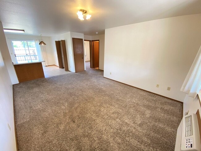 Chateau Alder in Ellensburg, WA - Building Photo - Interior Photo