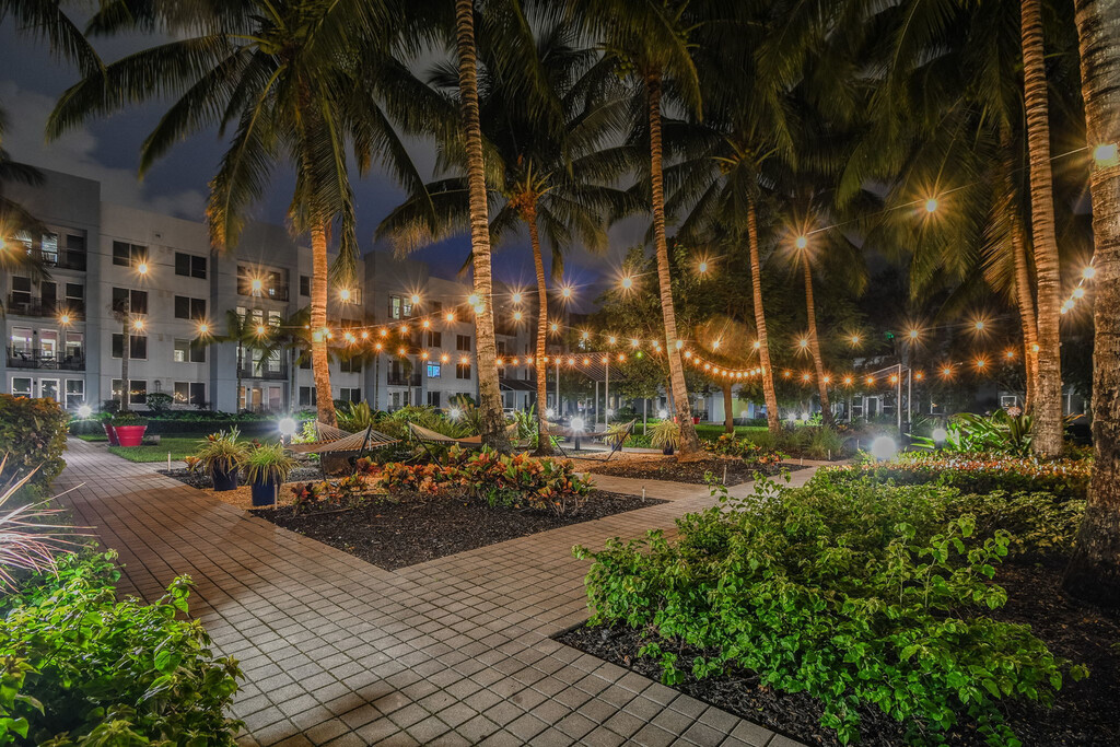 Congress Grove Apartments in Delray Beach, FL