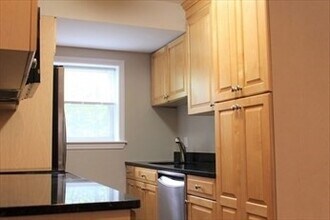 148 Newton St in Boston, MA - Building Photo - Building Photo