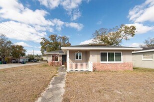 3623 W Gray St in Tampa, FL - Building Photo