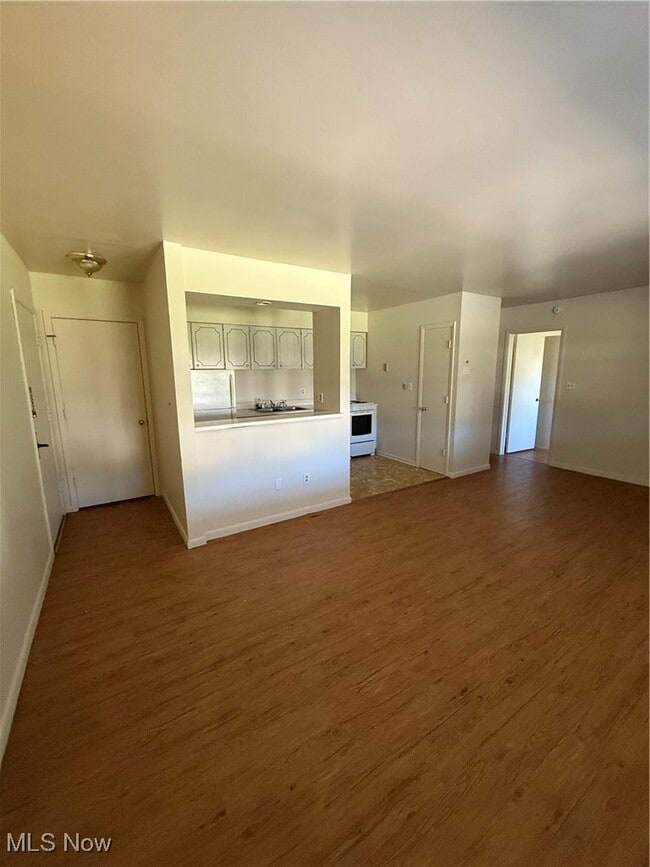 640 Lakeside Dr in Cambridge, OH - Building Photo - Building Photo