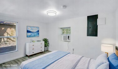 2737 Stuart Dr in Fort Worth, TX - Foto de edificio - Building Photo