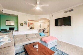 13010 Positano Cir in Naples, FL - Building Photo - Building Photo