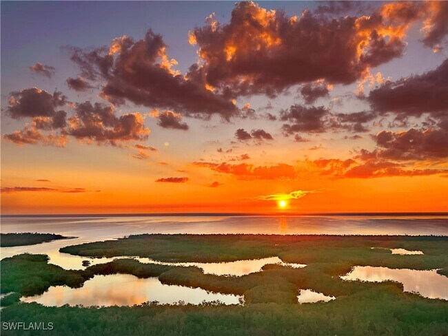 13925 Old Coast Rd in Naples, FL - Building Photo - Building Photo