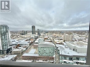 55 Duke St W in Kitchener, ON - Building Photo - Building Photo