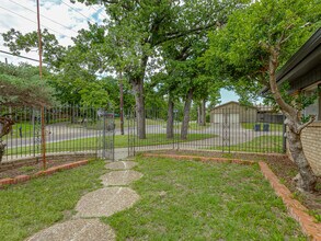 1700 N Alexander Ln in Bethany, OK - Building Photo - Building Photo