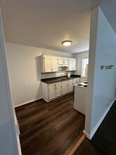 100 High St, Unit 100 High St in Platte City, MO - Foto de edificio - Building Photo