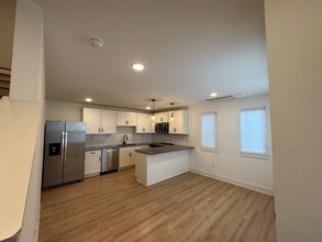 102 Duke St in Nashville, TN - Building Photo - Building Photo