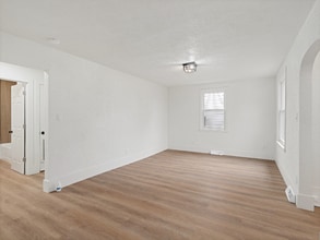 1834 Dimple Ct in Columbia, TN - Building Photo - Building Photo