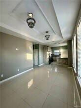 16 Cathedral Hl in Edinburg, TX - Building Photo - Building Photo