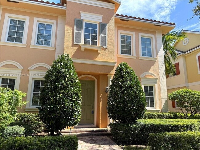 131 Ennis Ln