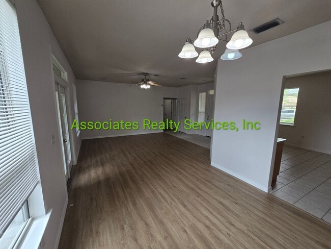 property at 7321 NW 117th Ln