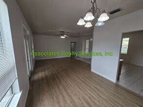 7321 NW 117th Ln in Alachua, FL - Building Photo - Building Photo