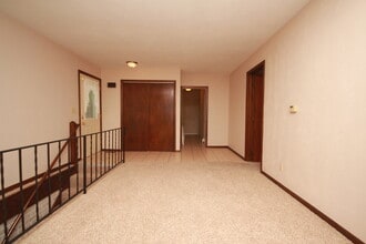 3122 N 1200th Ave in Orion, IL - Building Photo - Building Photo