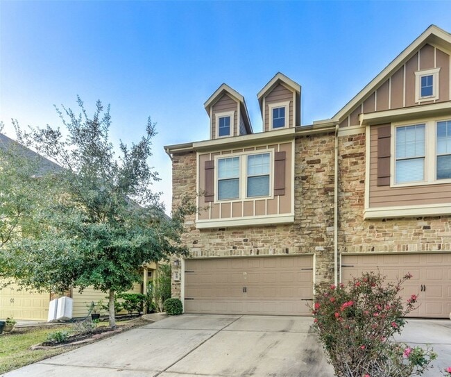 19 Cheswood Manor Court in The Woodlands, TX - Building Photo - Building Photo