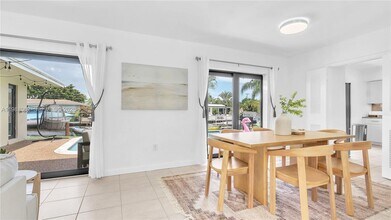 151 SE 9th Ct in Pompano Beach, FL - Foto de edificio - Building Photo