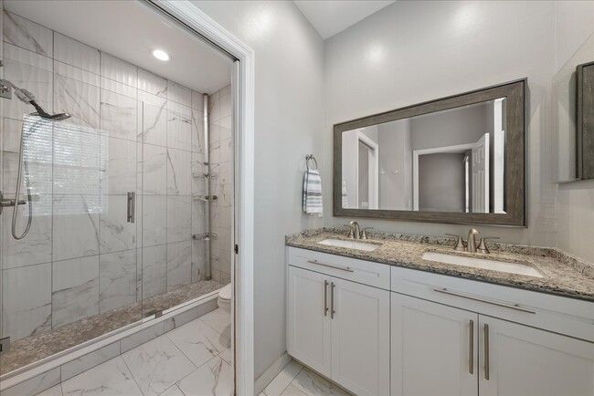 property at 3309 Lisa Ln