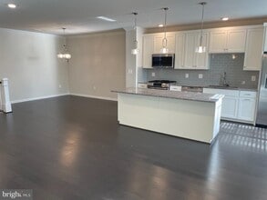 23275 Milltown Knoll Square in Ashburn, VA - Building Photo - Building Photo