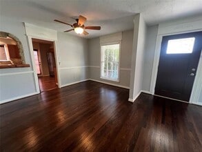3714 Rockdale Dr in Dallas, TX - Building Photo - Building Photo