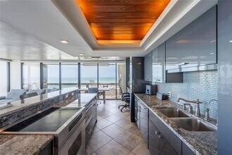 5400 Ocean Blvd in Sarasota, FL - Building Photo - Building Photo