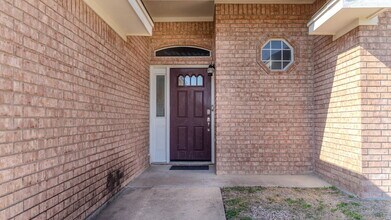 4101 Whispering Oak Dr in Killeen, TX - Building Photo - Building Photo