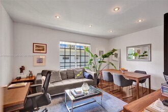 815 Euclid Ave in Miami Beach, FL - Building Photo - Building Photo