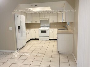 490 Albenga Rd NW in Palm Bay, FL - Building Photo - Building Photo
