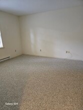 7 Brantwood Dr in Madison, CT - Building Photo - Building Photo