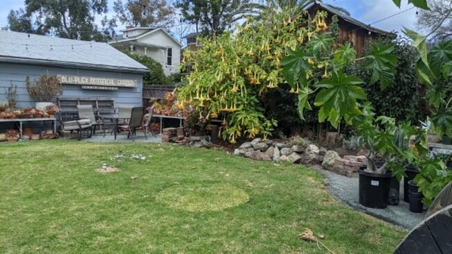 1740 Osos St in San Luis Obispo, CA - Building Photo - Building Photo