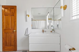 511 Channel Dr N, Unit Boho Beach Hideaway Unit in Wrightsville Beach, NC - Building Photo - Building Photo